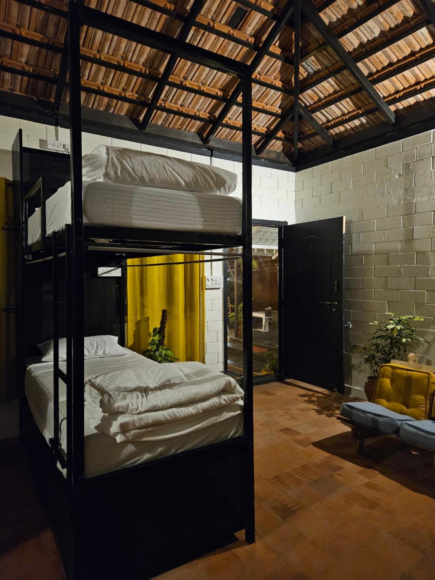 Benomadic Eco Hostel, Madikeri, Coorg Suntikoppa Kültér fotó